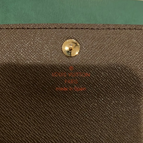 Louis Vuitton Wallet Damier Canvas - Picture 11 of 15